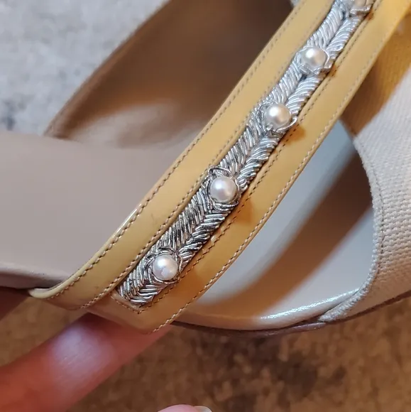 🌼🌼 CHANEL Slip On Heels 🌼🌼