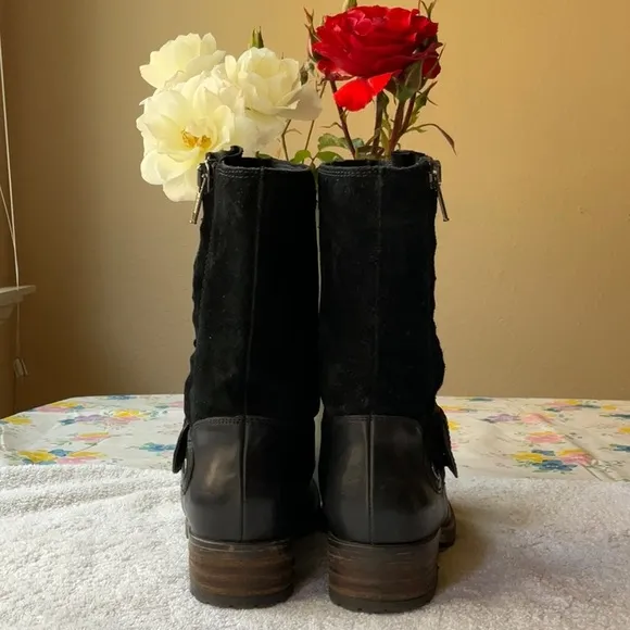 🥾 CLARKS BLACK BOOTS 🥾