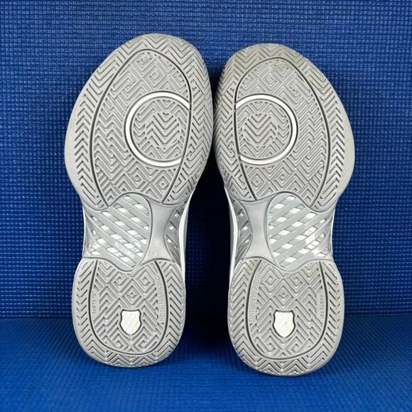 🔴 KSWISS EXPRESS LIGHT Women`s Size 7 Grey White Pickleball Shoes 96563-072-M