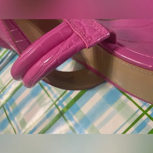 🐘🐘 Michael Kors Wedge Sandals