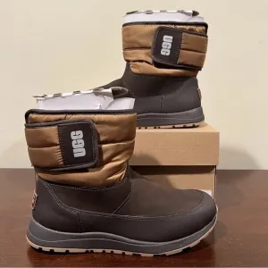 🛍 New UGG Chestnut Toty Weather Light Boots Big Kids size 6 Fits women S…