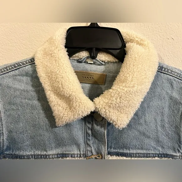 💙 Trendy Blank NYC Sherpa-Lined Denim Jacket | Cozy Chic Outerwear