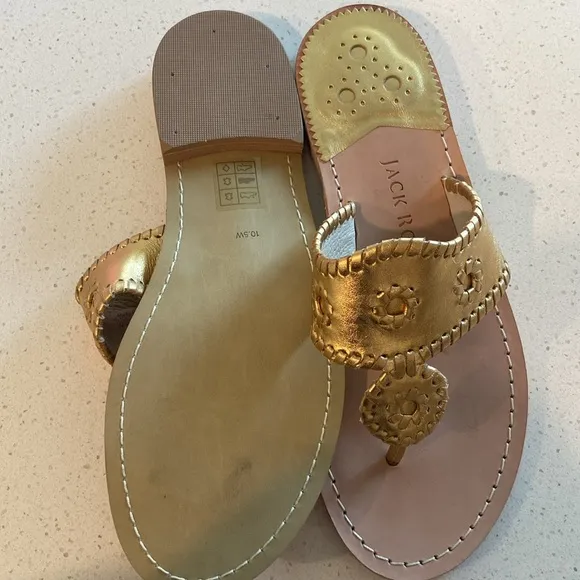 10.5 🔖 JACK ROGERS Women's Jacks Slip-On Flat Sandals Platinum Gold-