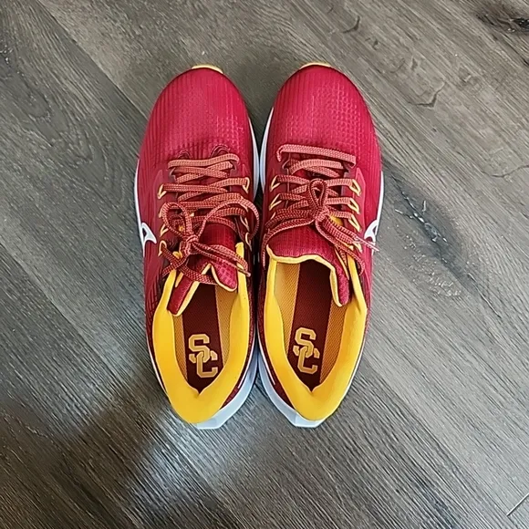 12.5 Nike Air Zoom Pegasus 39 USC Trojans NCAA DR1978-600 Running Shoes