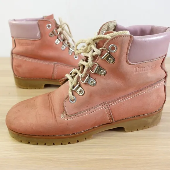 1970s Vintage Hiking Leather Boots 5.5 Chore Trail Ankle Booties Work USA DUNHAM