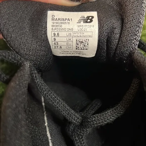 2018 New Balance fresh foam men’s shoes. Size 9.5. Never worn