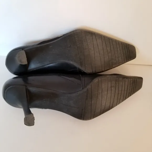 #4054 Stuart Weitzman Black Leather Global 3&quot; Hells Elegant Day-to-Night shoes 7