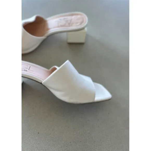 $450 Agl Women's Angie Open Toe Pump Sandals Cream Leather Slip On 37 6