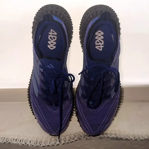 4DFWD 4 RUNNING SHOES: Cobalt Blue / Flash Aqua / Lucid B. Size 7.5