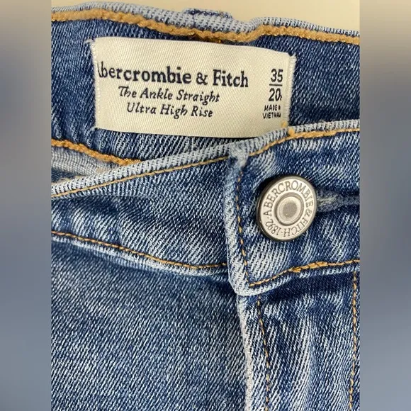 Abercrombie &amp; Fitch The Ankle Straight Ultra High Rise Plus Size 35/20 NWT