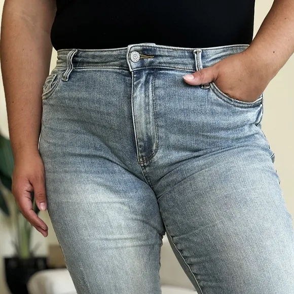 Acid Wash High-Rise Retro Flare Bell Bottom Skinny Stretch Jean Pants Judy Blue