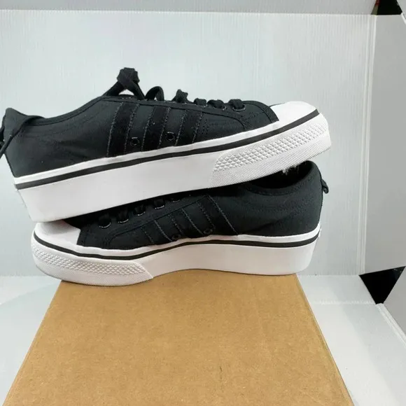 Addidas Womens NIZZA Sneakers Casual Shoes Lace-Up Low Top Black/White Size 9