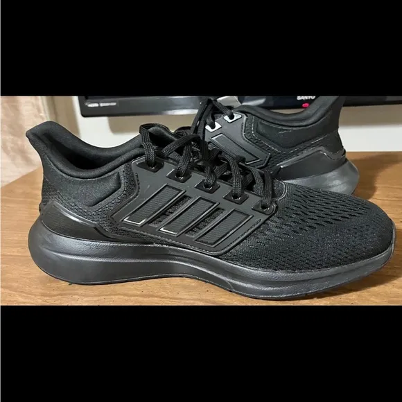 Adidas Men's Black Running Shoes Eq21