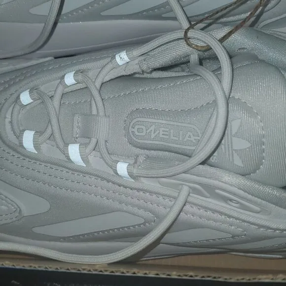 Adidas originals shoes girl's size 6 grey white sneaker Ozelia Casual sn…