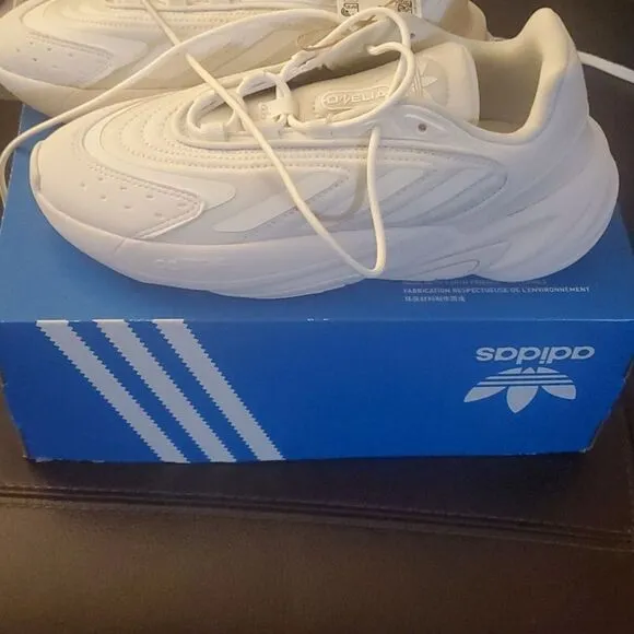 Adidas originals shoes girl's size 6 grey white sneaker Ozelia Casual sn…