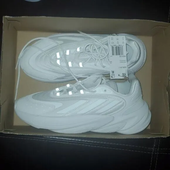Adidas originals shoes girl's size 6 grey white sneaker Ozelia Casual sn…