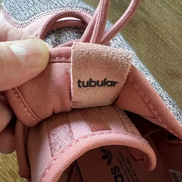 Adidas Originals Women’s Tubular Shadow Pink Running shoes sneakers sz 7