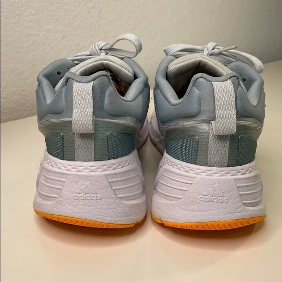 Adidas Questar 2 Women's Blue Tint Magic Gray Running Shoes Size 9.5