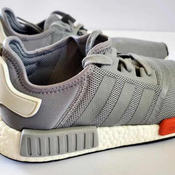Adidas Runner Light Onix Herus Cartel 3 Stripes Size 10.5