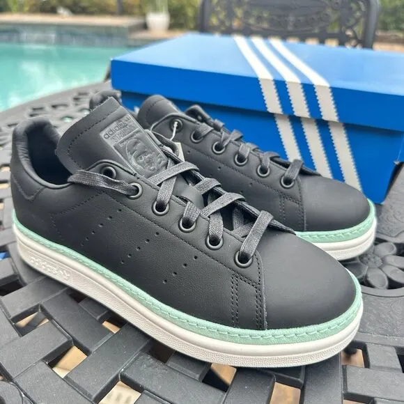 Adidas Stan Smith New Bold Black Mint Women's Athletic Shoes BD8067 Size 5.5