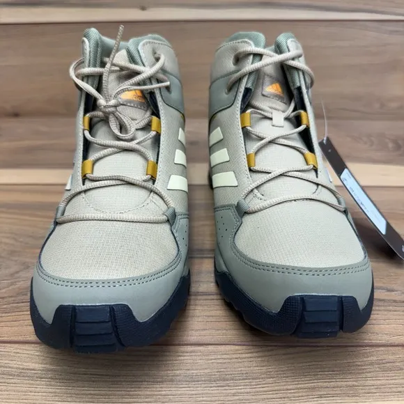 Adidas Terrex Hyperhiker GZ9215 Youth Size 7 Green Beige Hiking Boots