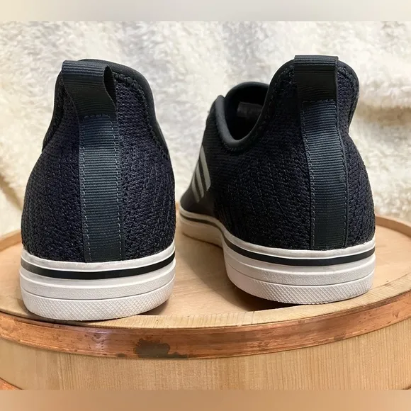 Adidas True Chill Carbon Black Skate Sneakers Mens Shoes Size 9.5