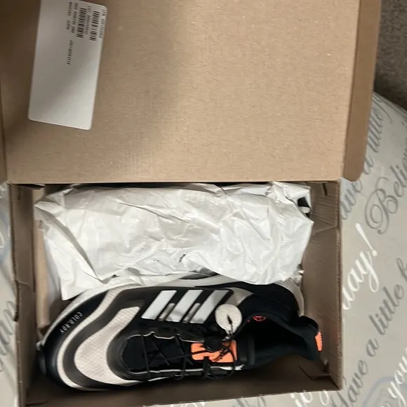 Adidas Ultraboost 22 Cold.RDI 2.0running shoe, 7 1/2, new with tags in box