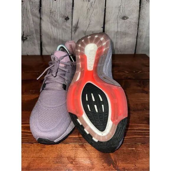 Adidas Ultraboost 22 Running Shoes Purple Magic Mauve Women’s Size 9.5