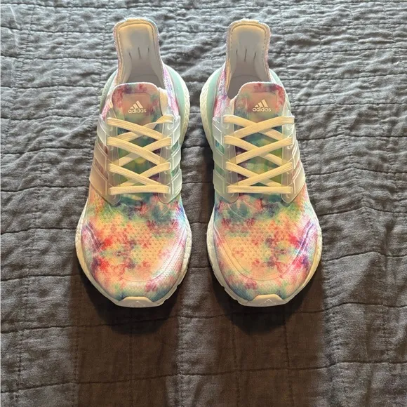 Adidas Ultraboost DNA 4.0 Tie Dye running shoes  SIZE 7