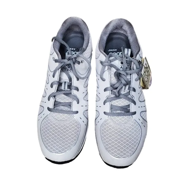 AERO Mens Light Grey/ Silver Running Shoes