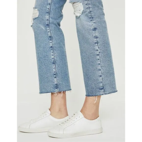 AG KINSLEY CONTOUR 360 LIGHT BLUE High-Rise Pop Crop Jeans $235