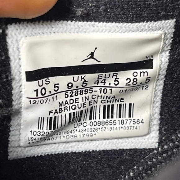 Air Jordan 11 XI Retro Low Cherry Bottom White Red