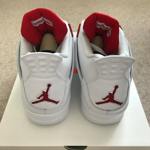 Air Jordan 4 Retro Metallic Red CT8527-112 - US 7.5