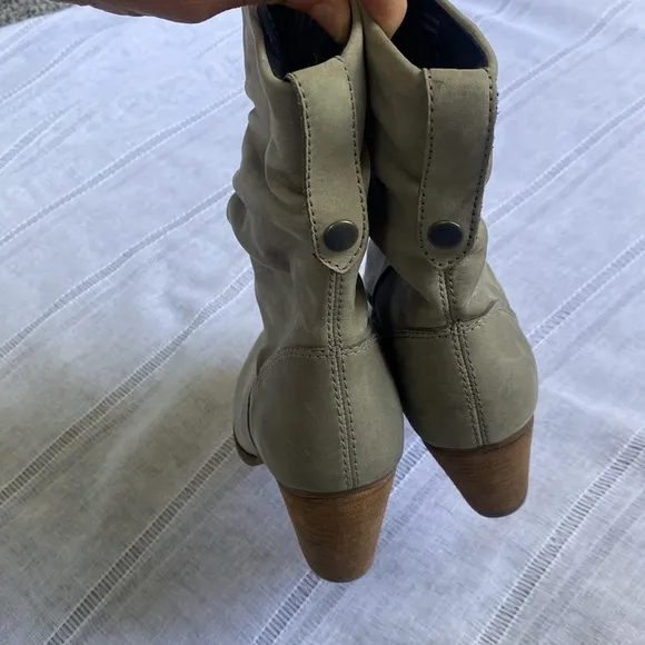 Aldo NWOT slouchy boots in a soft gray green.