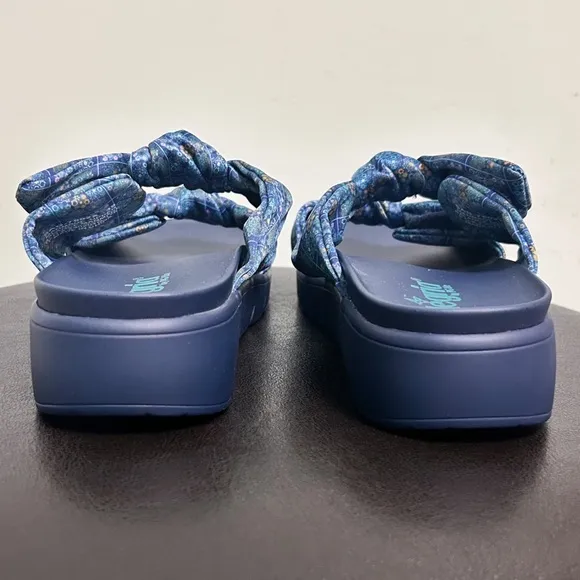 Alegria Dream Fit Sage Roses Blue Quilt Satin Platform Slide Sandals 39 9