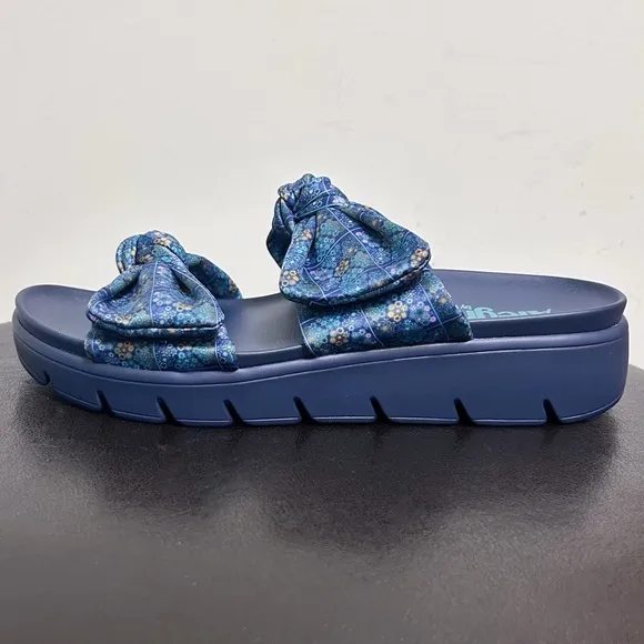 Alegria Dream Fit Sage Roses Blue Quilt Satin Platform Slide Sandals 39 9