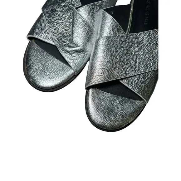 Alias Mae Thesis Sandals Size 8