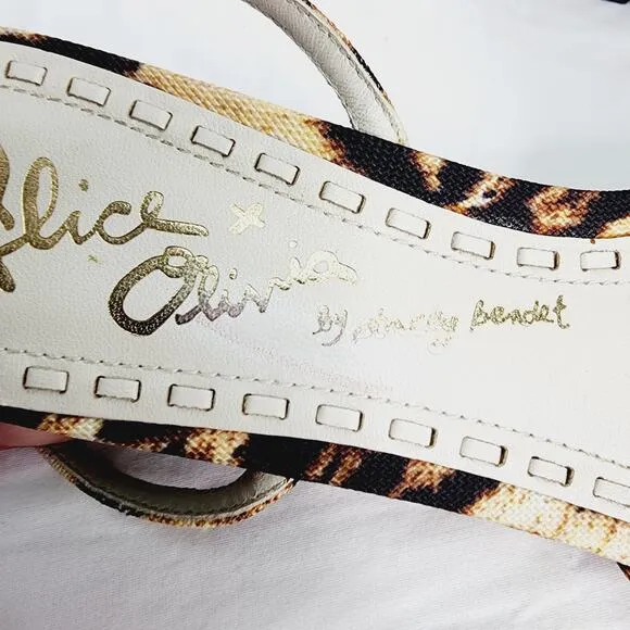 Alice   Olivia Alexi Leopard Print Open Toe Bow Wedge Sandal Women's Size  10