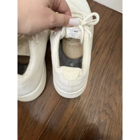 Allbirds Sneakers Mens 11 Wool Runner Cream Lace Up Shoes Lightweight Comfort