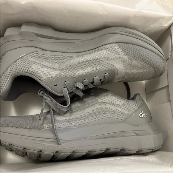 ALO Yoga Gray Athletic Shoes with Cushioned Midsole