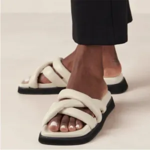 Alohas Slip On Cross Sandals Puff Strap Cream White Size 40