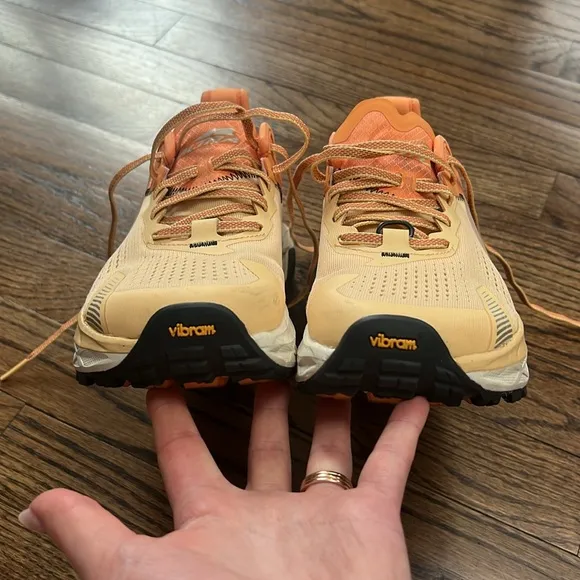 Altra Olympus 5 Trail Running Shoes
