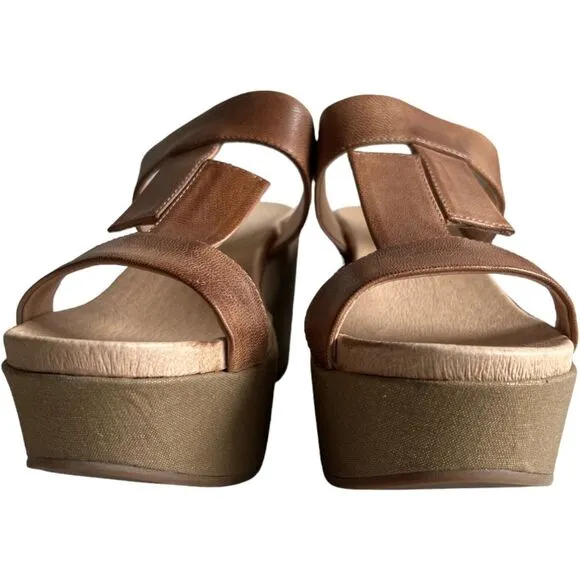 ANTELOPE Light Brown Rectangle-Front Karas Leather Sandals w/ Box, 37/US7