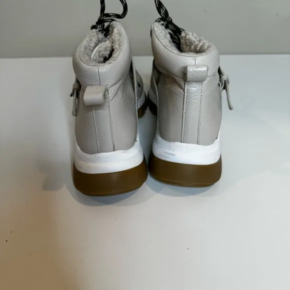 Anthropologie Alexis Sherpa-Lined Hiker Boots size 38