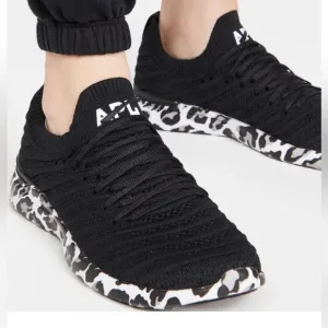APL ATHLETIC PROPULSION LABS women TECHLOOM WAVE IN BLACK/Asteroid /Leopard 9.5