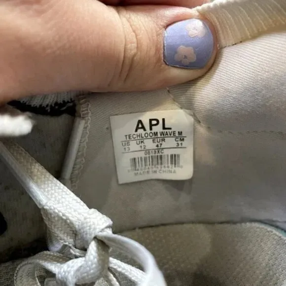 APL Men's TechLoom Wave Knit Athletic Shoes Sneakers in Gray &amp; White Size 13