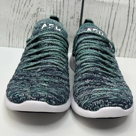 APL Men’s TechLoom Wave Sneakers size 8.5