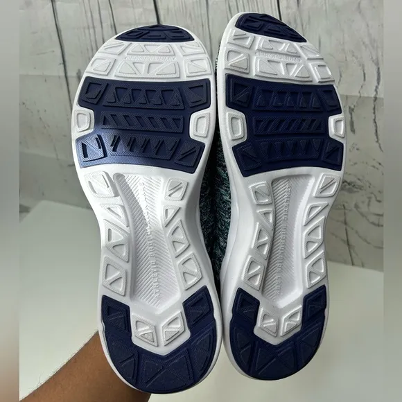 APL Men’s TechLoom Wave Sneakers size 8.5