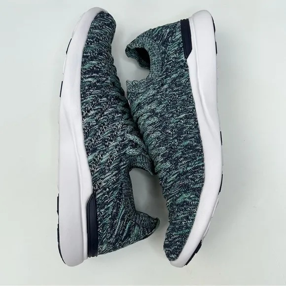 APL Men’s TechLoom Wave Sneakers size 8.5