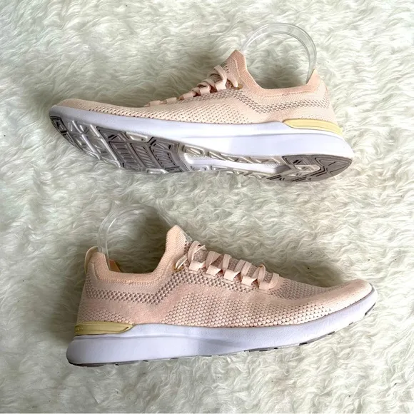 APL Techloom Breeze Women's 8.5 Athletic Propulsion Labs Running Shoes Pristine